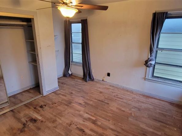 2839  Handley Drive , Fort Worth Texas 76112