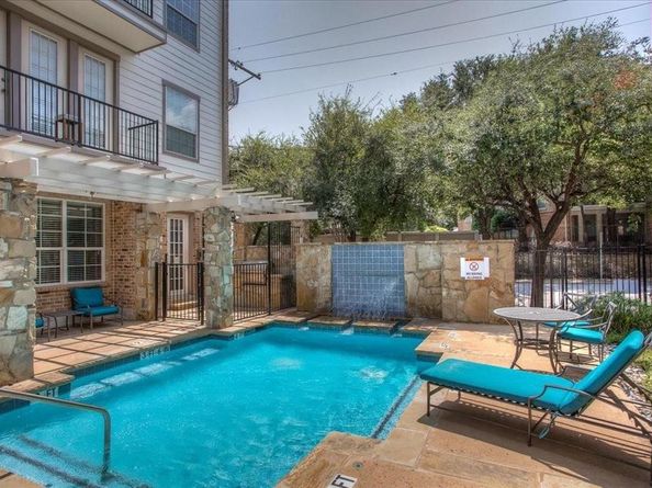 950  Henderson Street , Fort Worth Texas 76102