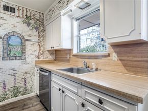 7931  Royal Lane  215, Dallas Texas 75230