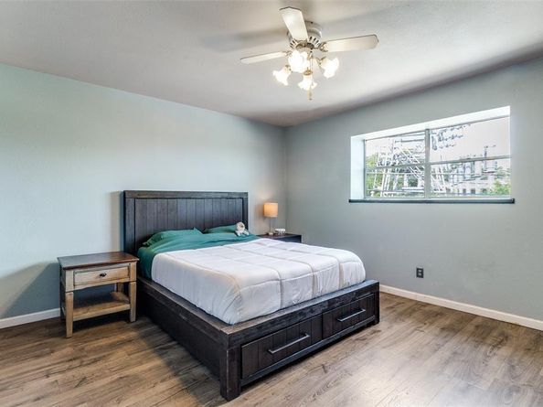 7931  Royal Lane  215, Dallas Texas 75230