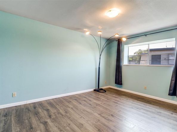 7931  Royal Lane  215, Dallas Texas 75230