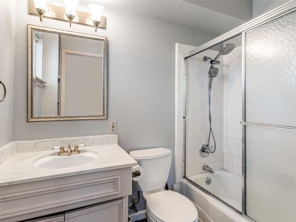 7931  Royal Lane  215, Dallas Texas 75230