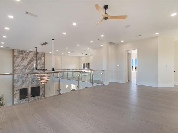 100  Old Vineyard Lane , Heath Texas 75032