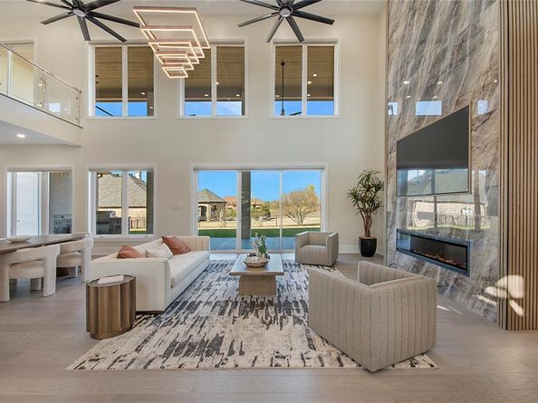 100  Old Vineyard Lane , Heath Texas 75032