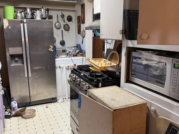 3230 S Llewellyn Avenue , Dallas Texas 75224