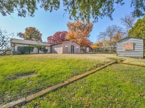 509  Bluewood Drive , Dallas Texas 75232