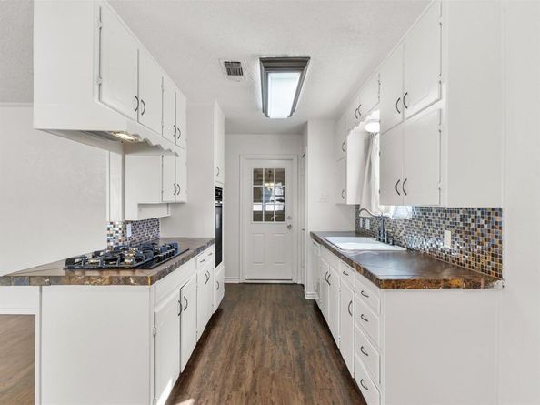 6625  Betty Drive  , Watauga Texas 76148