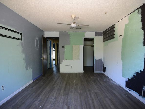 405  Bryan Drive , Crowley Texas 76036