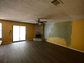 405  Bryan Drive , Crowley Texas 76036