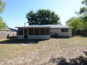 405  Bryan Drive , Crowley Texas 76036