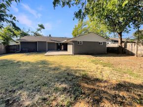 2021  Brentwood Lane , Carrollton Texas 75006