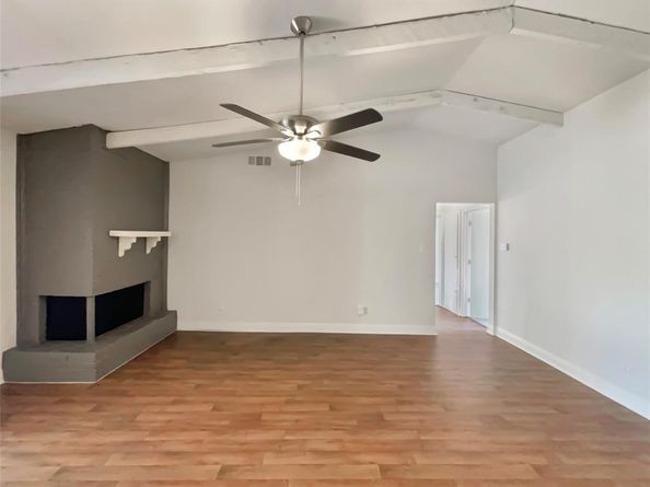 2021  Brentwood Lane , Carrollton Texas 75006