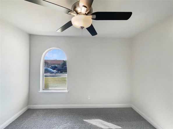 2021  Brentwood Lane , Carrollton Texas 75006