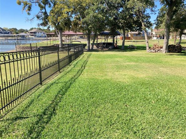 11630  Randle Lane , Fort Worth Texas 76179