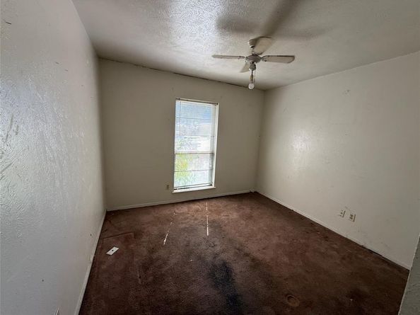 5625  Ridgecove Drive , Garland Texas 75043