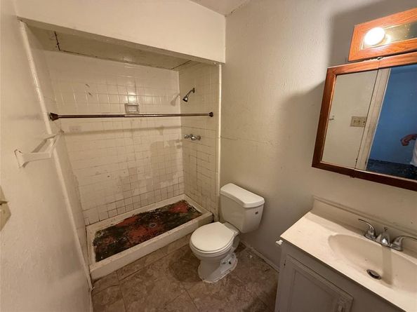 5625  Ridgecove Drive , Garland Texas 75043