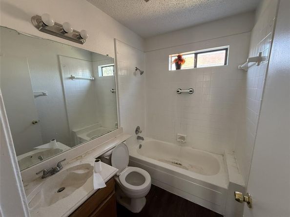 1703  Leroy Road , Dallas Texas 75217