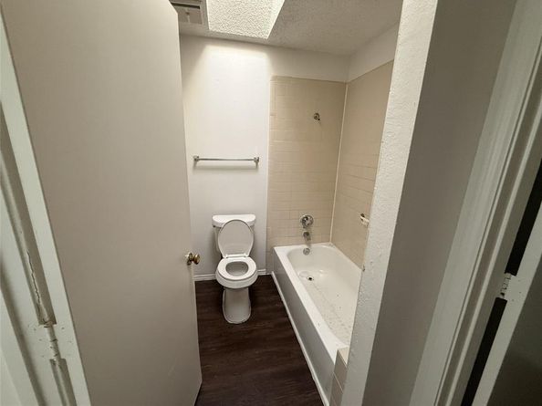 1703  Leroy Road , Dallas Texas 75217