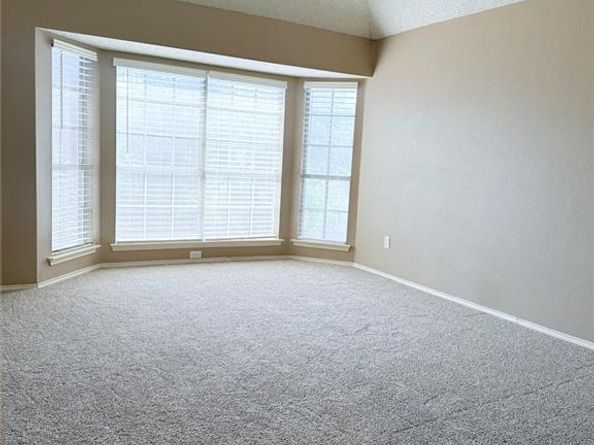 7108  Royal Gate Drive , Arlington Texas 76016
