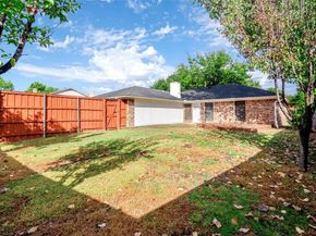 1930  Vista Oaks Drive , Carrollton Texas 75007