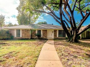 1930  Vista Oaks Drive , Carrollton Texas 75007