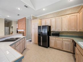 5306  High Trail Court , Arlington Texas 76017