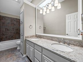 5306  High Trail Court , Arlington Texas 76017