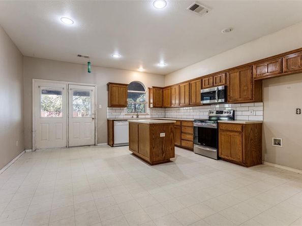 2717  Bull Shoals Drive , Fort Worth Texas 76131