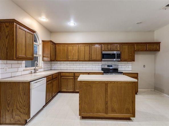 2717  Bull Shoals Drive , Fort Worth Texas 76131