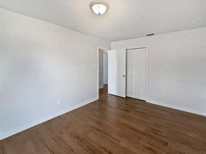 922  Laguna Drive , Garland Texas 75043