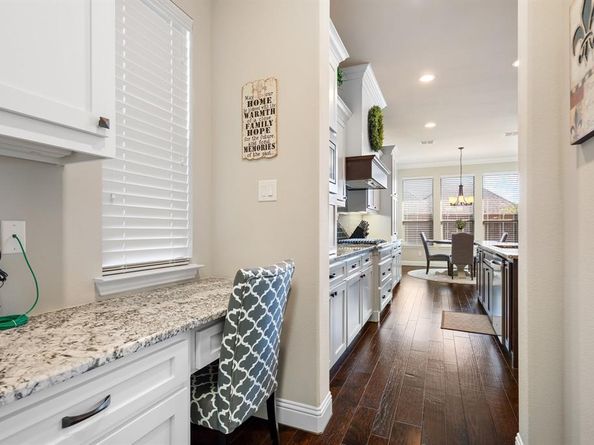 816  Lazy Brooke Drive , Rockwall Texas 75087