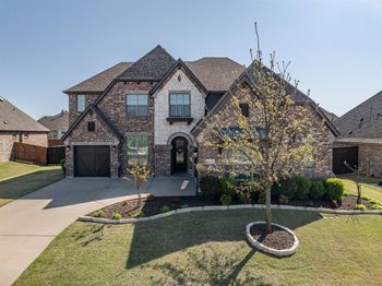 816  Lazy Brooke Drive 