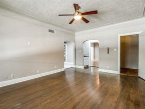 4515  Swiss Avenue , Dallas Texas 75204