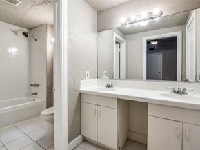 4515  Swiss Avenue , Dallas Texas 75204