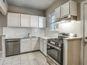 4515  Swiss Avenue , Dallas Texas 75204