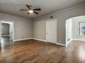 4515  Swiss Avenue , Dallas Texas 75204