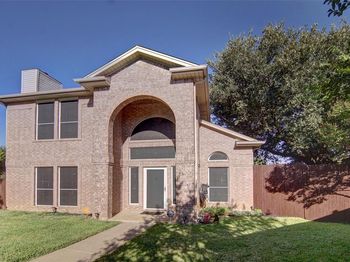 915  Greenridge Drive 