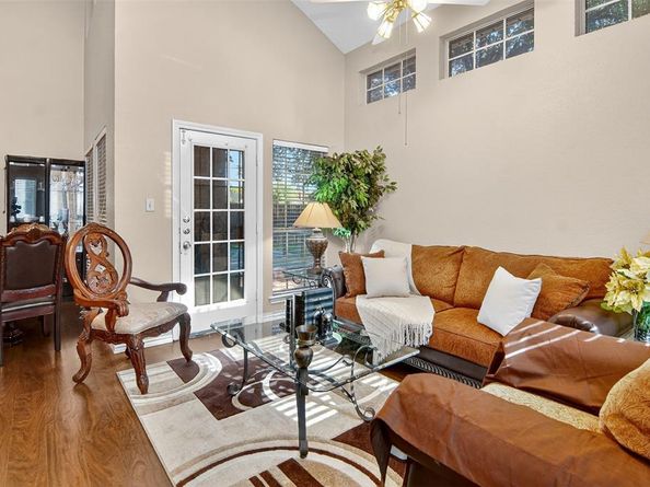 915  Greenridge Drive , Arlington Texas 76017