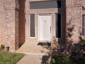 915  Greenridge Drive , Arlington Texas 76017