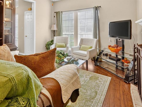 915  Greenridge Drive , Arlington Texas 76017