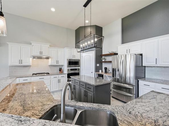 2783  Bridgewater Drive , Grand Prairie Texas 75054