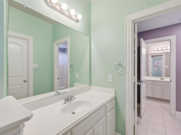 2783  Bridgewater Drive , Grand Prairie Texas 75054