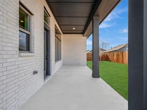 7836  Pondview Lane , Fort Worth Texas 76123