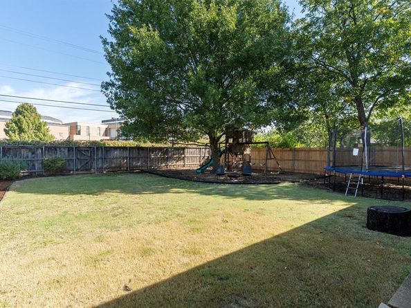 432  Rustic Circle , Richardson Texas 75080