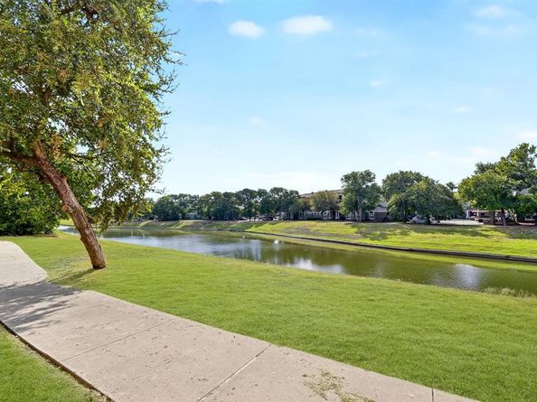 556  Waterloo Drive , Lewisville Texas 75067
