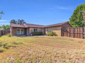 2106  Clark Trail , Grand Prairie Texas 75052