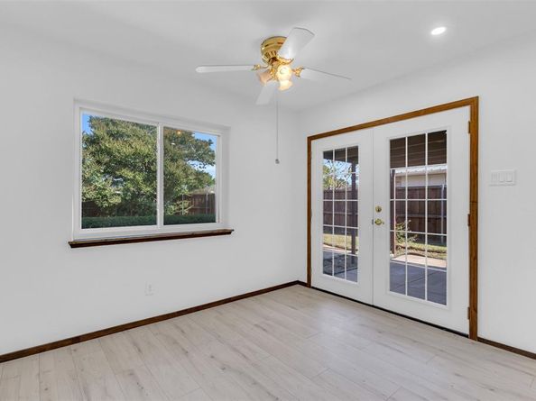 2106  Clark Trail , Grand Prairie Texas 75052