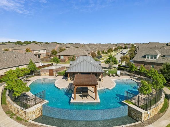 10012  Levelland Place , McKinney Texas 75071