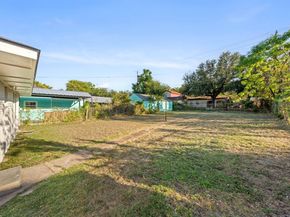 806 E Woodin Boulevard , Dallas Texas 75216