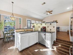 2680  Creekside Court , Highland Village Texas 75077